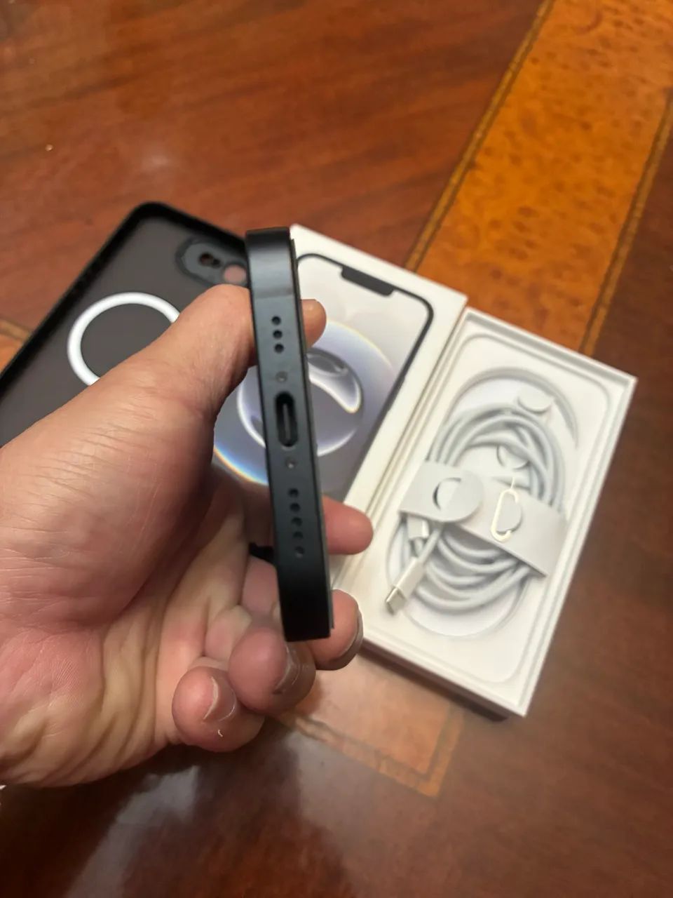 Vendo Iphone 16e 256 - Foto 4