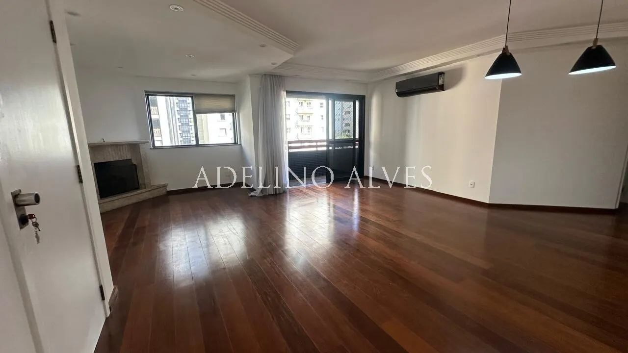 Vendo Apartamento Itaim Bibi com 4 dormitórios sendo 3 suites, 2 vagas - Foto 4