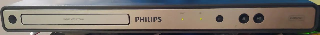 DVD Philips DVP3111/55 com controle - Usado