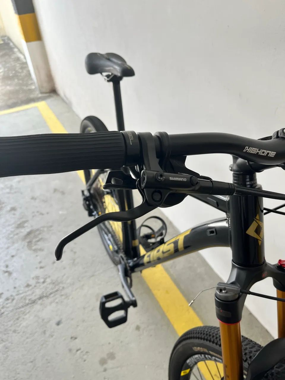 Bicicleta MTB aro 29 (aceito trocas)