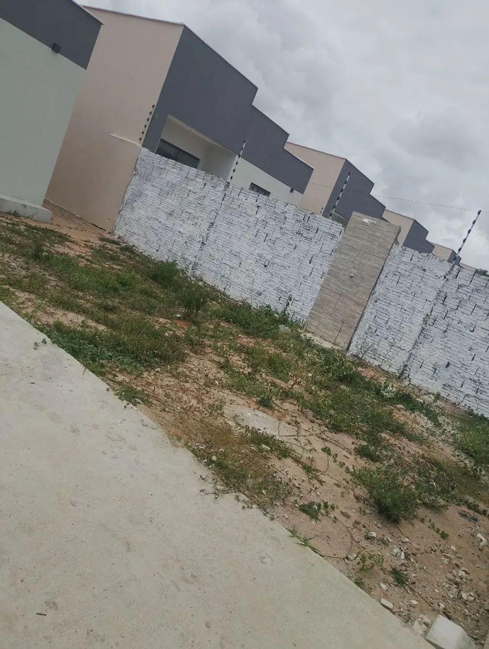 Aluga-se casa em extremoz  - Foto 2