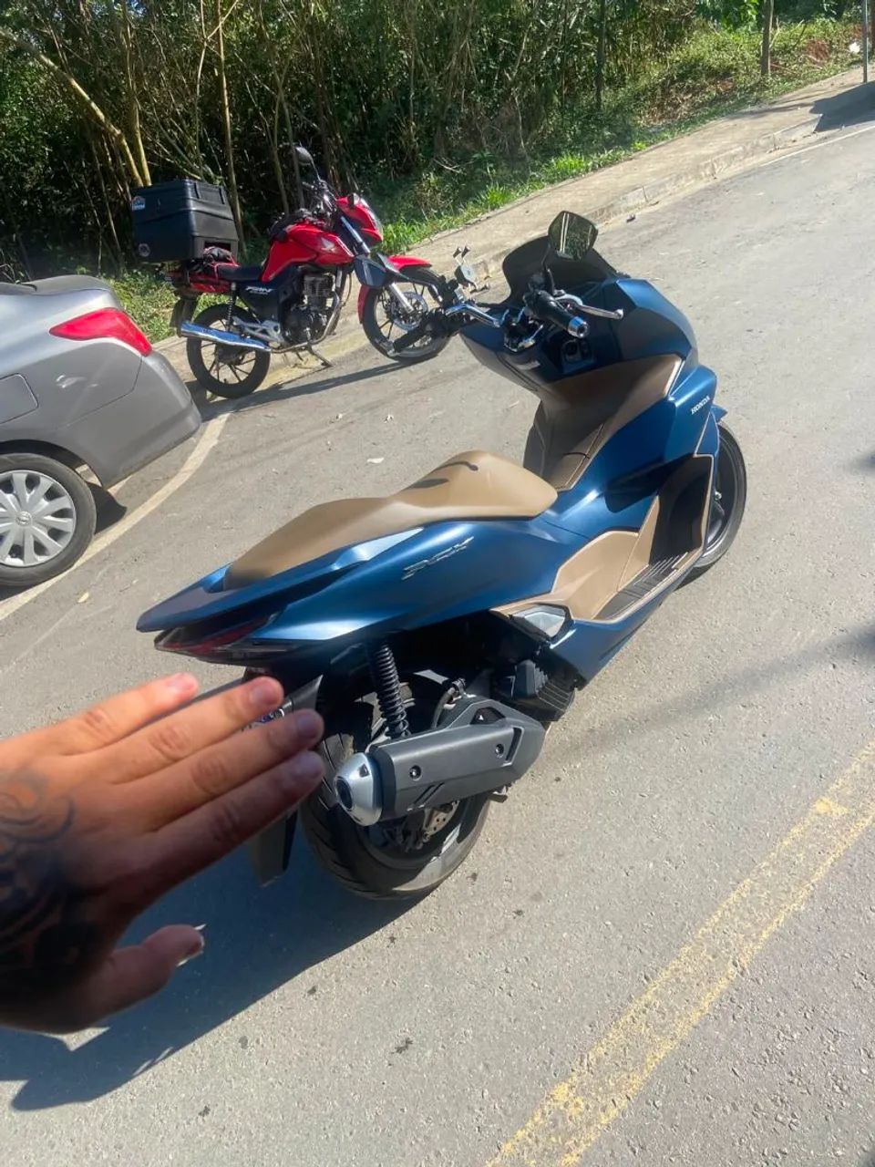Honda PCX DLX  - Foto 2