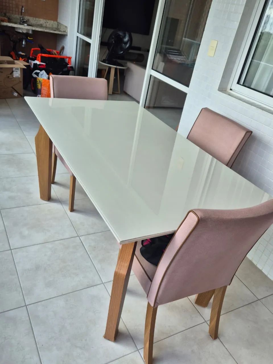 Mesa de Jantar Henn 1,60 m 