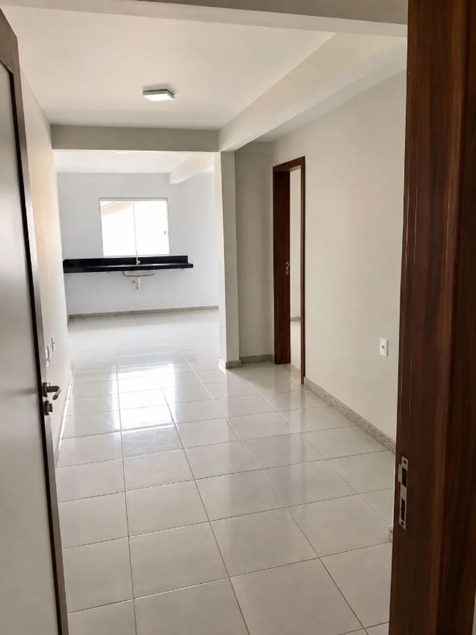 Apartamento para locação em Linhares, Shell, 2 quartos e 1 banheiro
