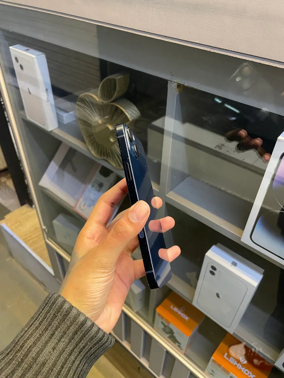 iPhone 14 Plus 128gb todo original perfeito estado - Foto 2