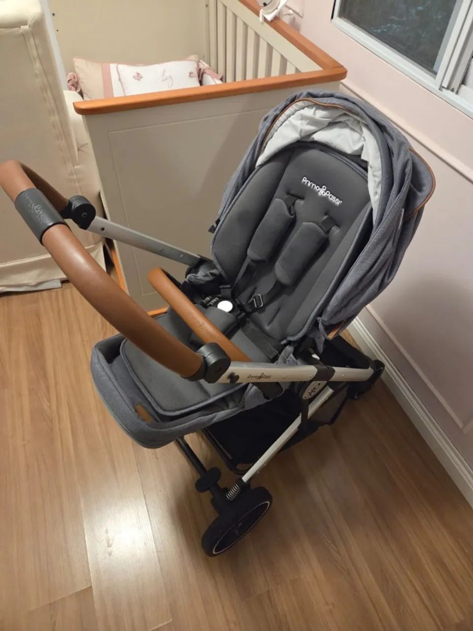 Carrinho de Bebê Primo Passi Icon v2 - Cinza/Marrom Premium (Excelente Estado)