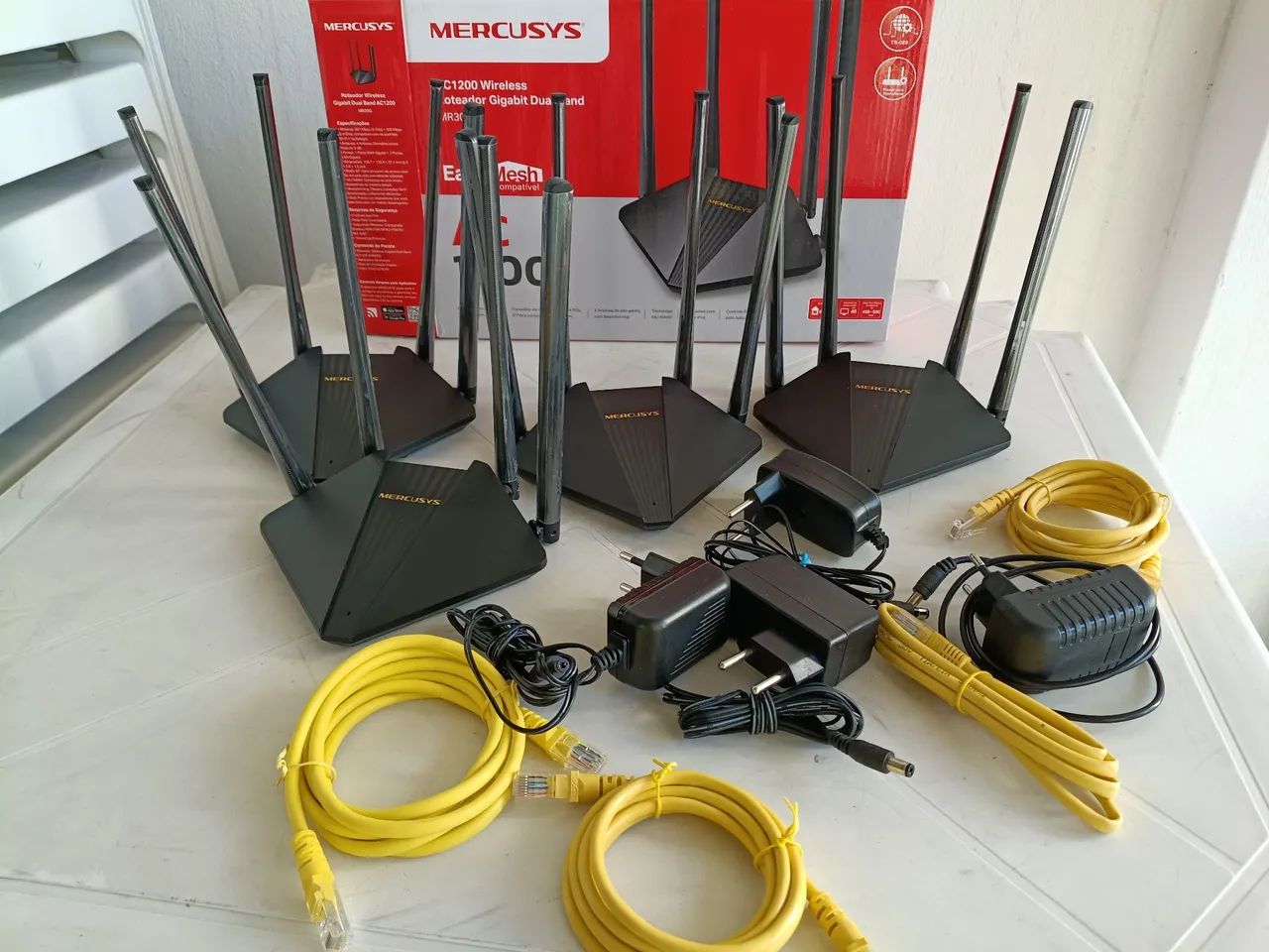 Vendo quatro roteadores seminovos Mercusys - Foto 3