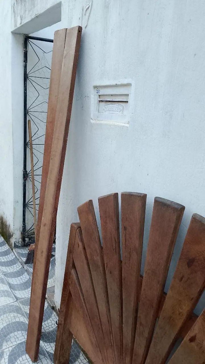 Cama de madeira maciça móvel rústico Leiam o anúncio com atenção  - Foto 3