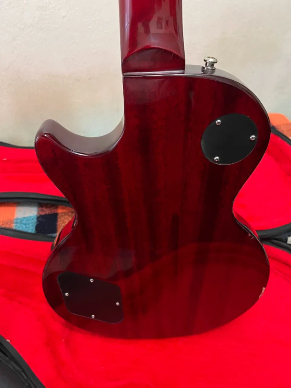 Guitarra Epiphone Les Paul Studio Wine Red - Foto 3
