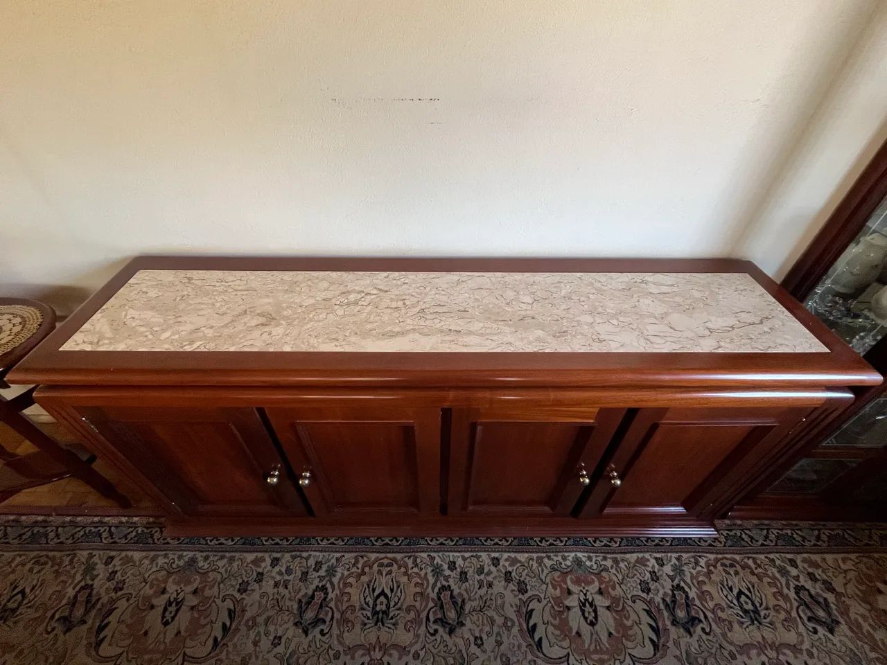 Conjunto mesa, cadeiras e aparador  - Foto 4