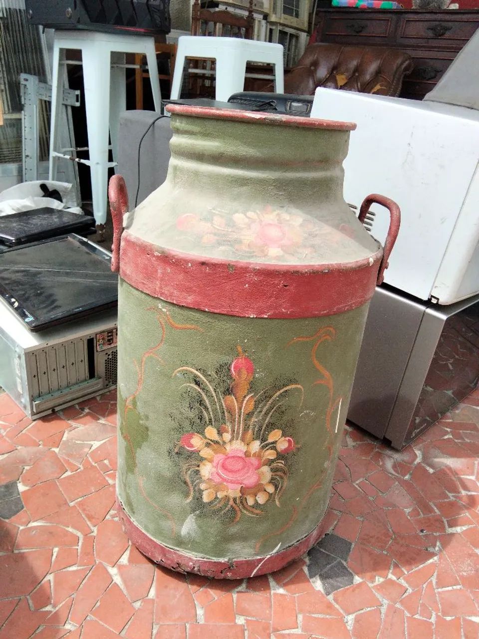 Leiteira antiga de ferro