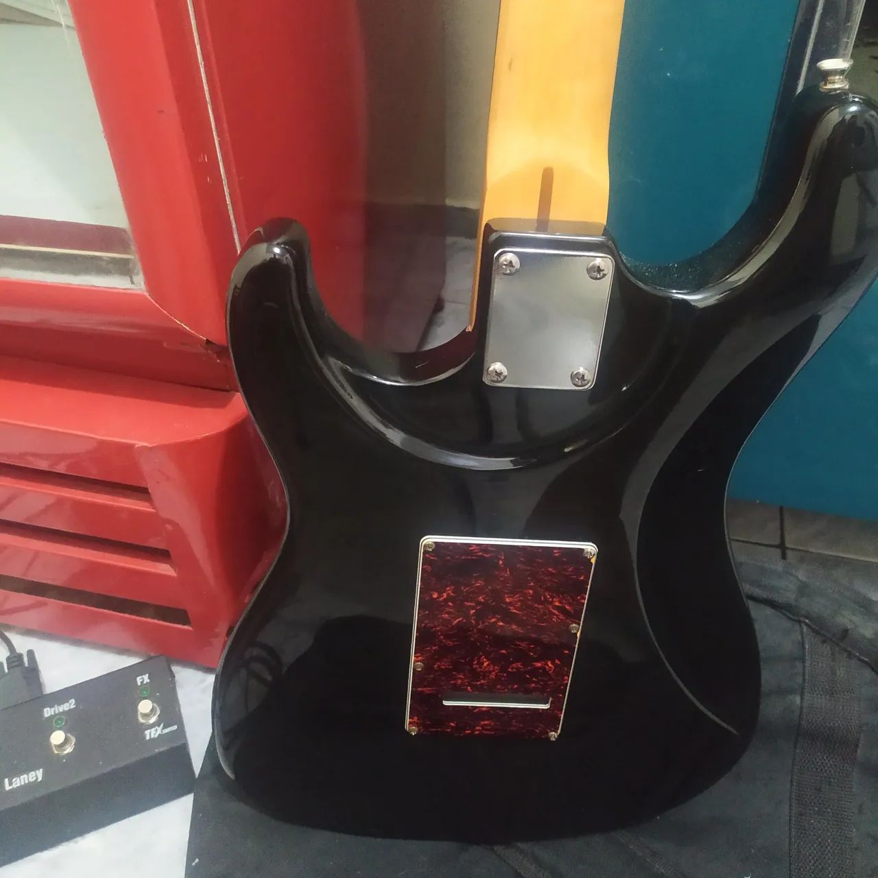 Vendo guitarra e amplificador  - Foto 3