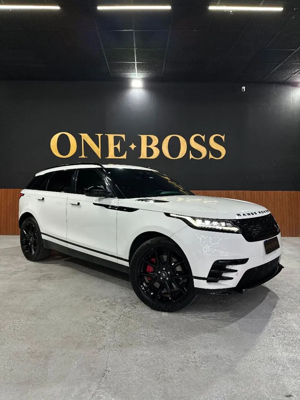 Land Rover Range Rover Range R. VEL. R-Dyn HSE 3.0 Aut.(Híb.) 2024