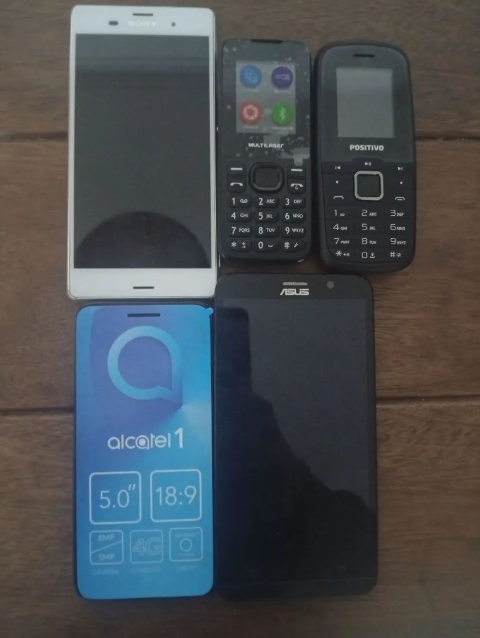 Lote de 5 celulares para retirada de peças