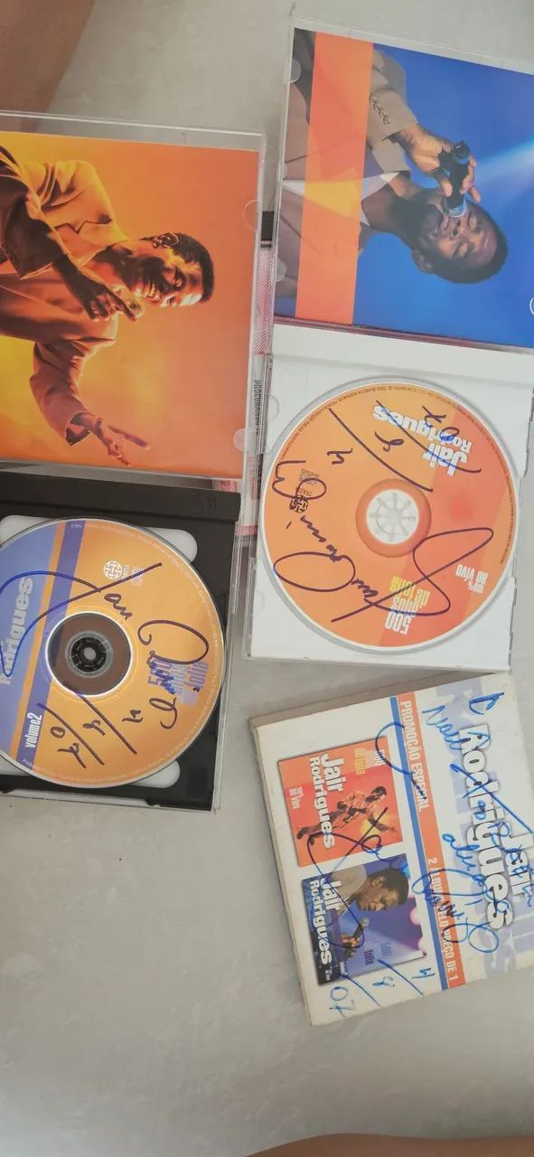 CDs autografados de Jair Rodrigues - Foto 2
