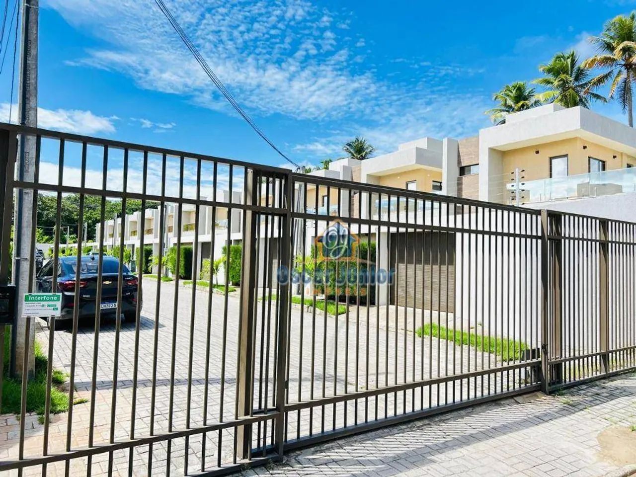 CASA MOBILIADA NO EUSÉBIO - RUA PRIVATIVA - 170m2 CONSTRUÍDA - 4 DORMITÓRIOS - 3 VAGAS - L - Foto 3