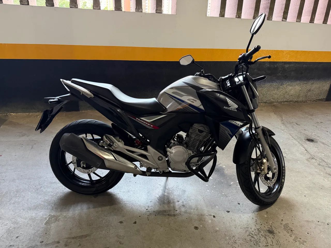 Honda CBX 250F nova - Foto 2