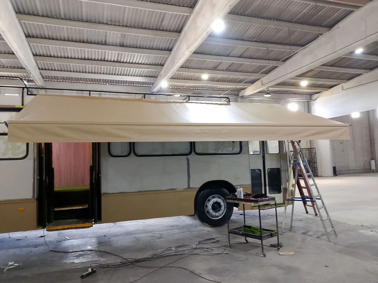 Toldos para Ônibus e outros - Foto 7
