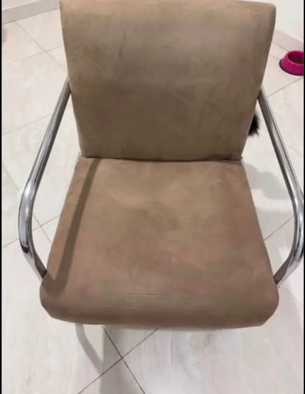 Poltrona de Suede Moderna 