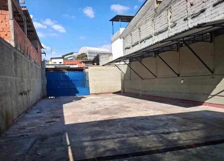 Terreno na Rua Ibitinga, 26  300 m² - Foto 2