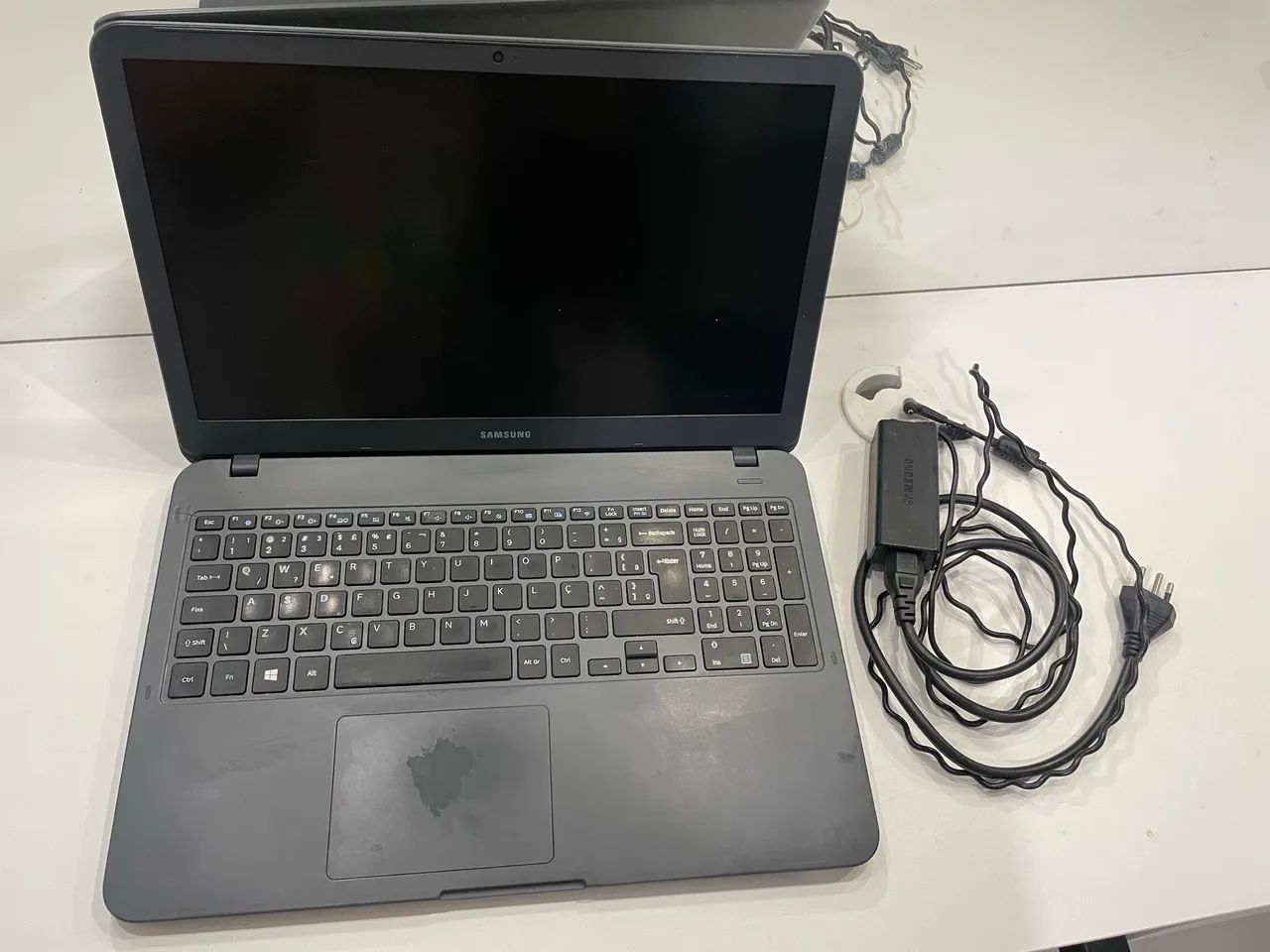 Notebook samsung essentials E30 intel 8GB windows 11