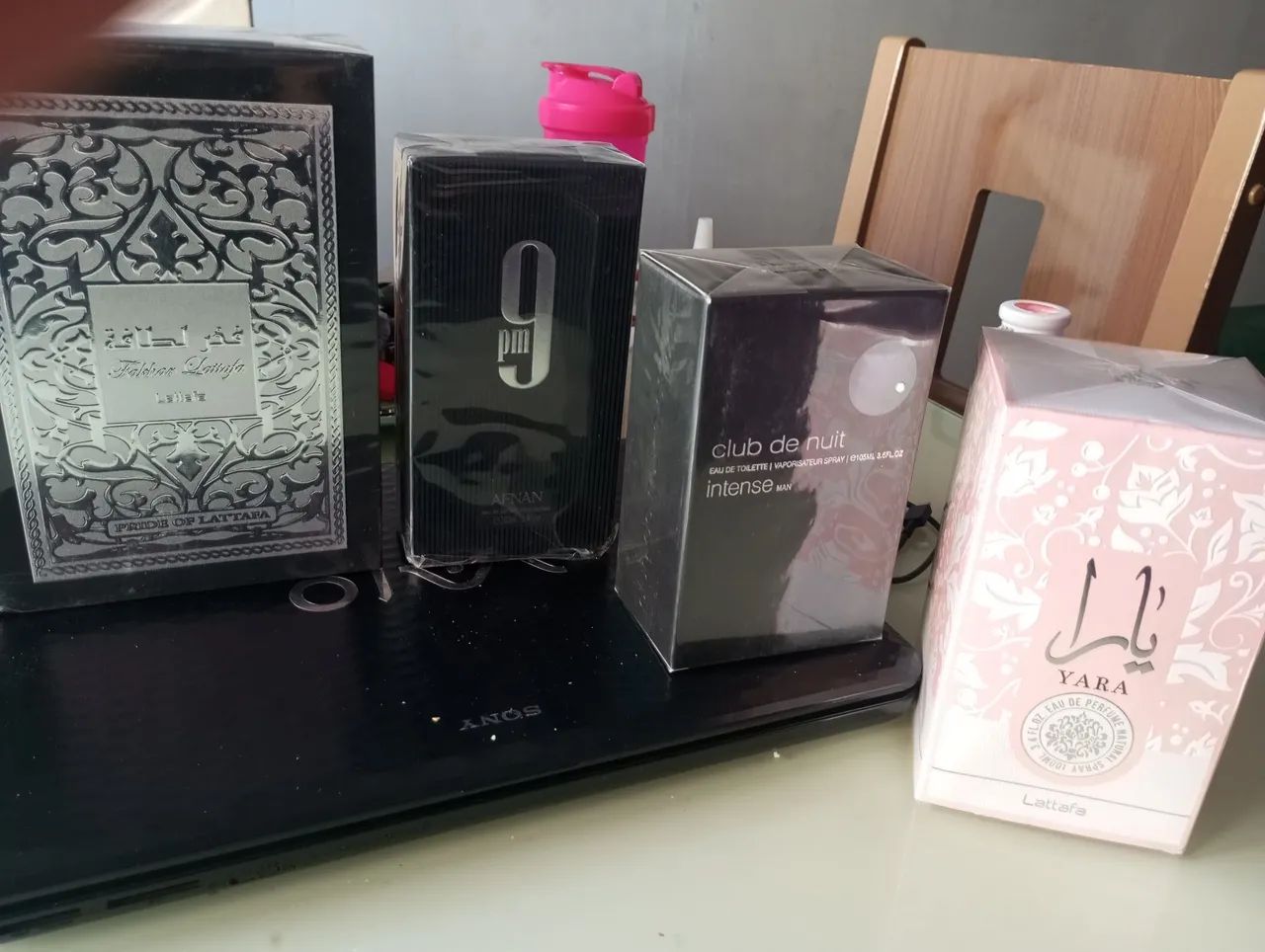 Perfumes árabes originais .
