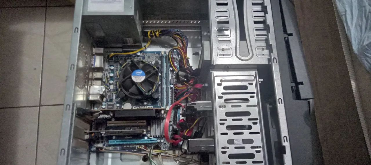 Cpu i5, 08gb ram, 2 terá hd e placa de vídeo  - Foto 2