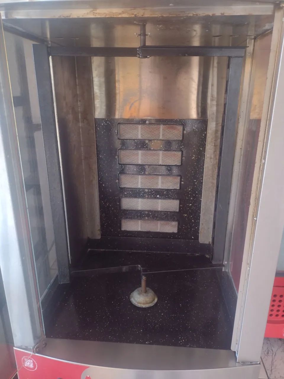 Máquina de assar carnes 