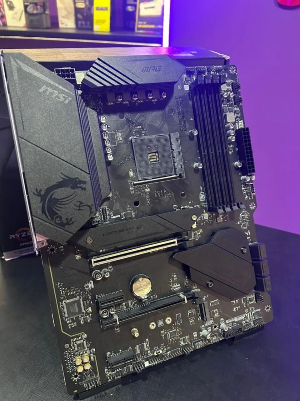 Placa mãe B550 Gaming Plus MSI AM4 - Foto 3