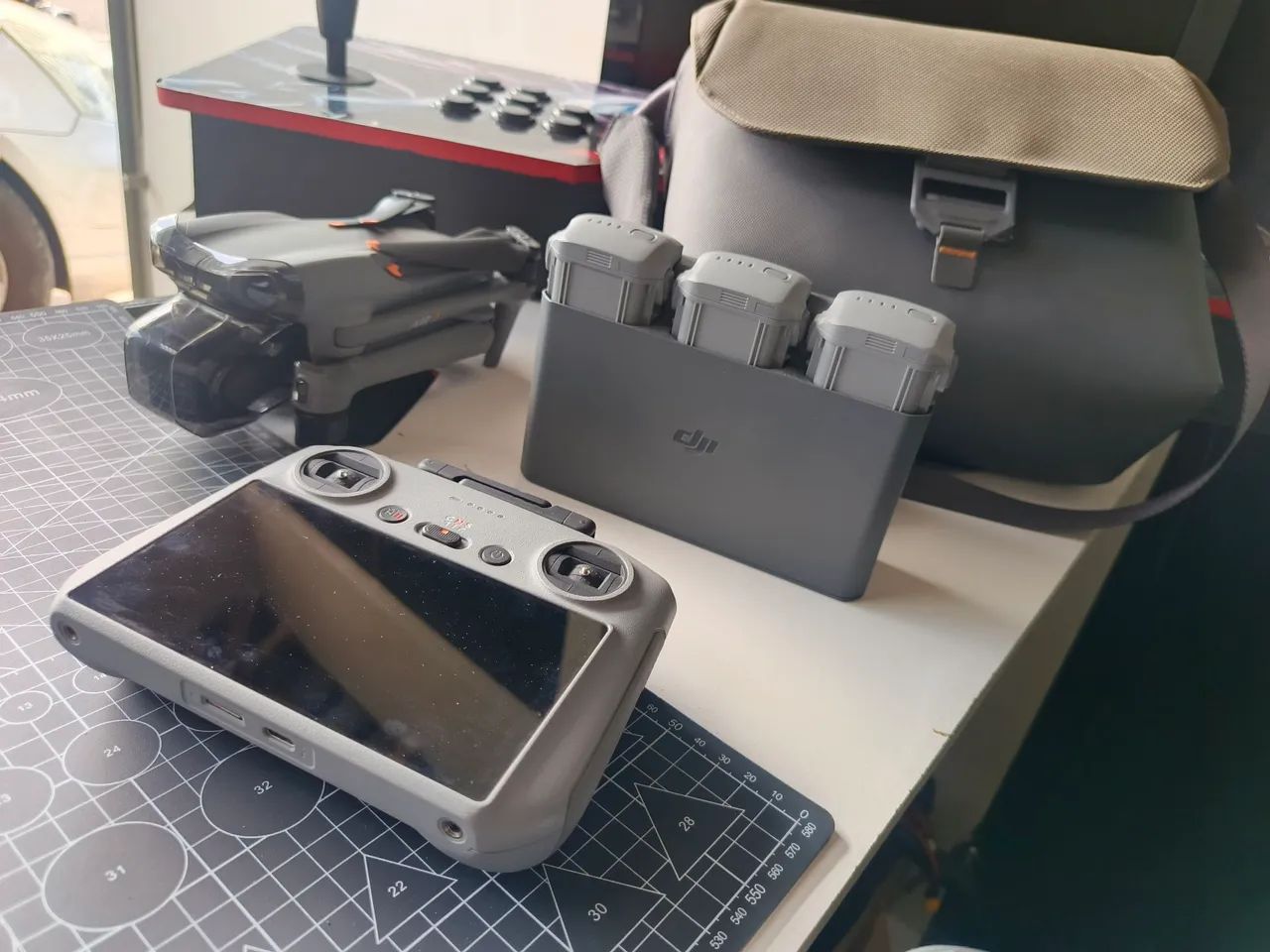Drone Dji Mavic Air 3 completo Ac Cartão.  - Foto 2