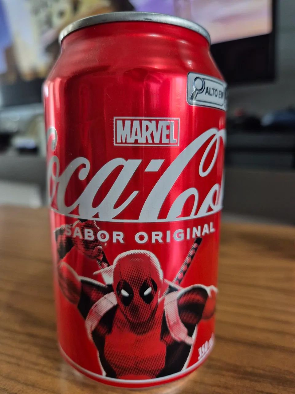 2 latas vazias Coca-cola Marvel Deadpool e Wolverine - Foto 2