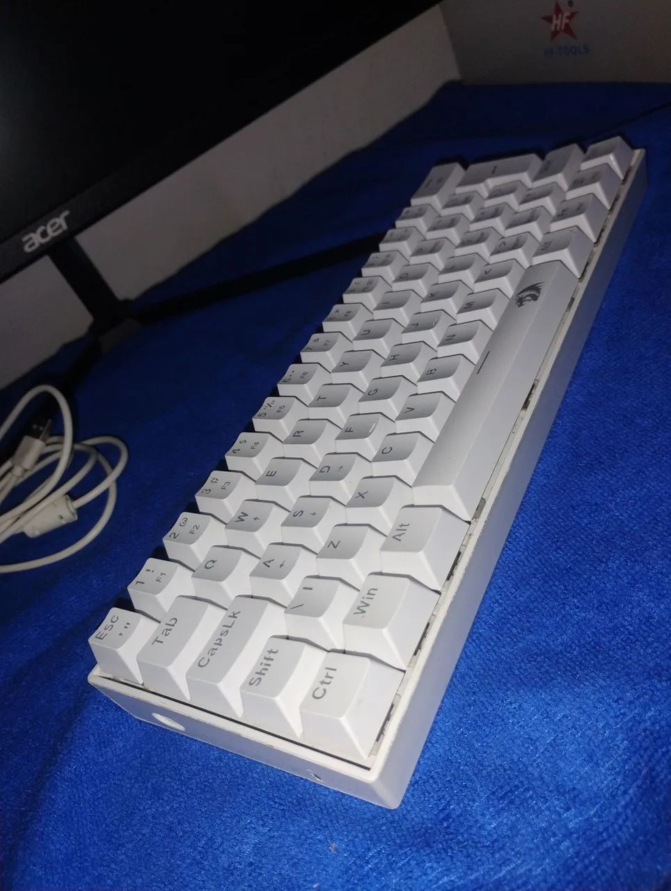 Teclado Redragon Lakshmi 60% - Foto 2