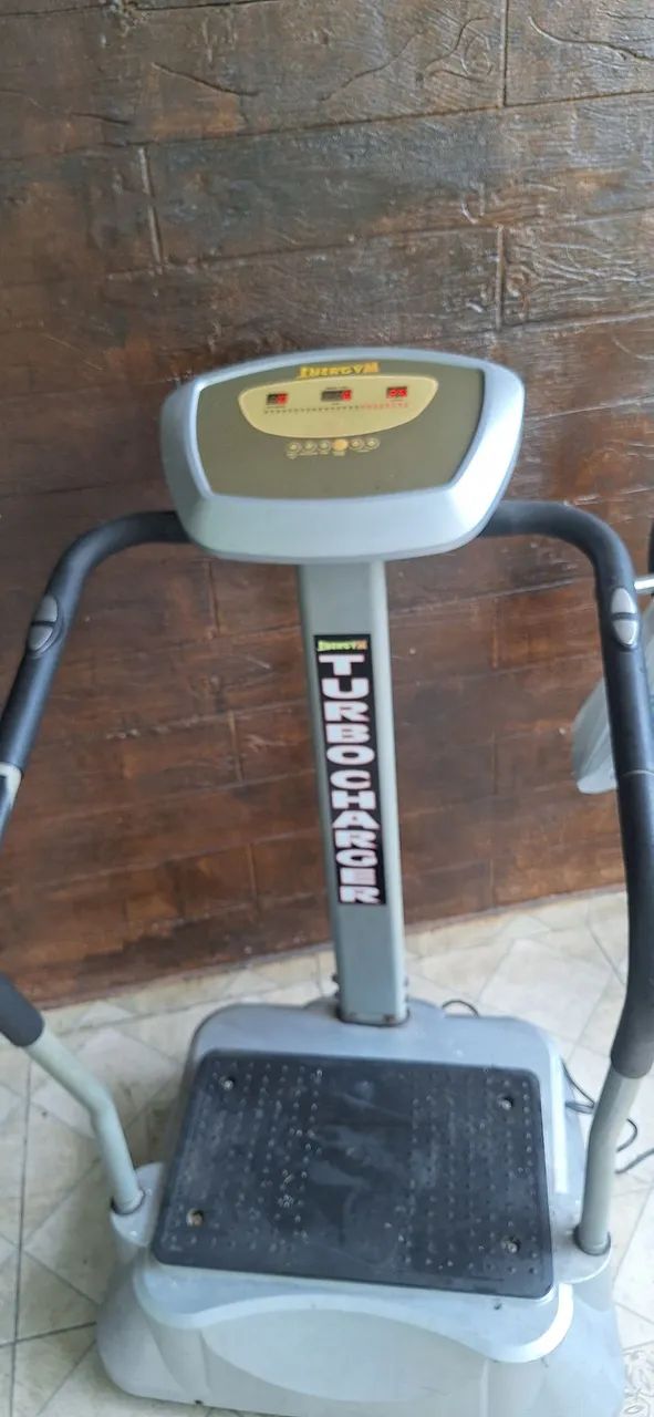 ? Plataforma Vibratória EnerGym - Turbo Charon