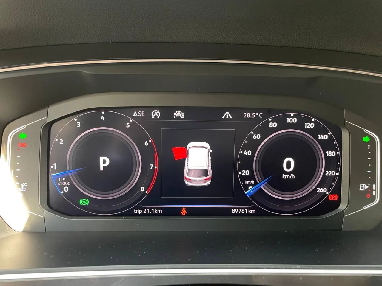 Volkswagen Tiguan Allspac R-Line 350 TSI 2.0 4x4, foto 9 de 19