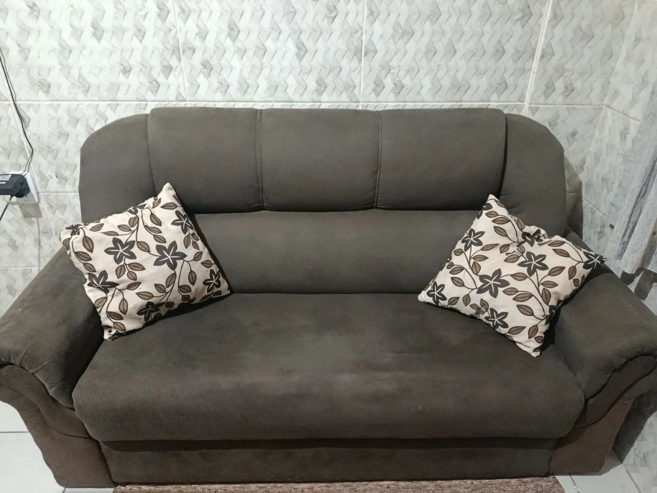 Sofá 3 lugares 