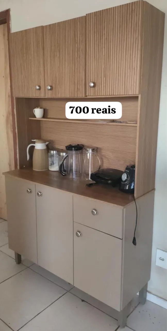 Compre esse armário 