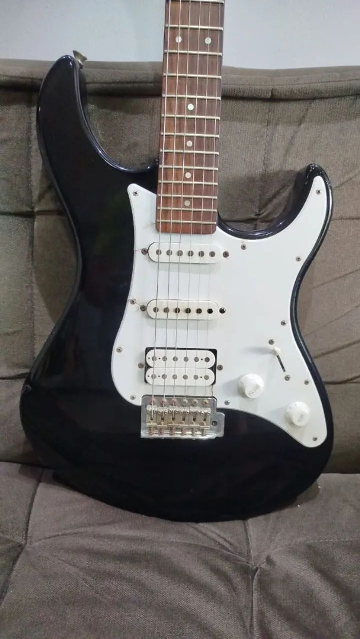 Guitarra Yamaha Pacífica 