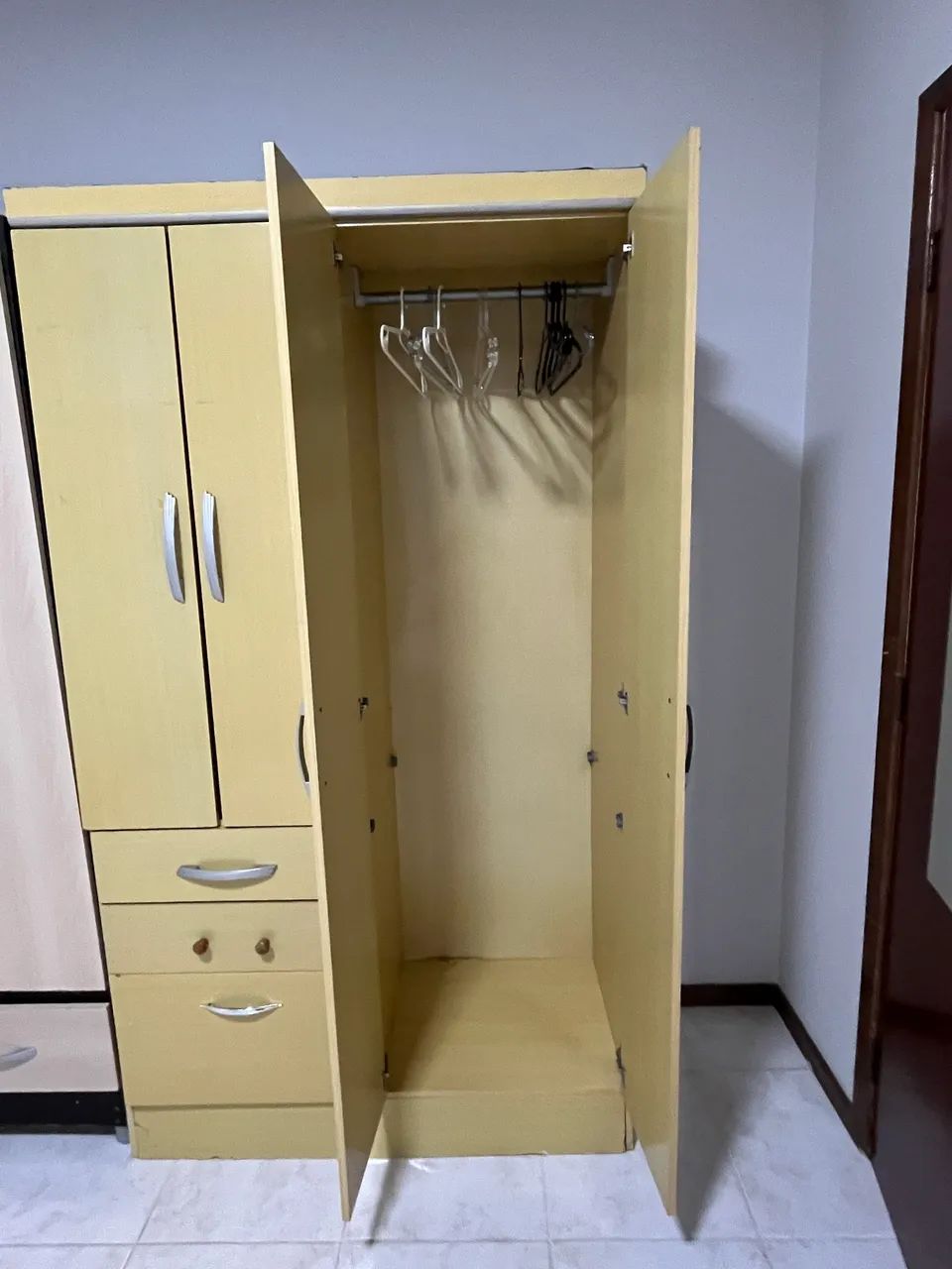 Guarda roupa solteiro  - Foto 5