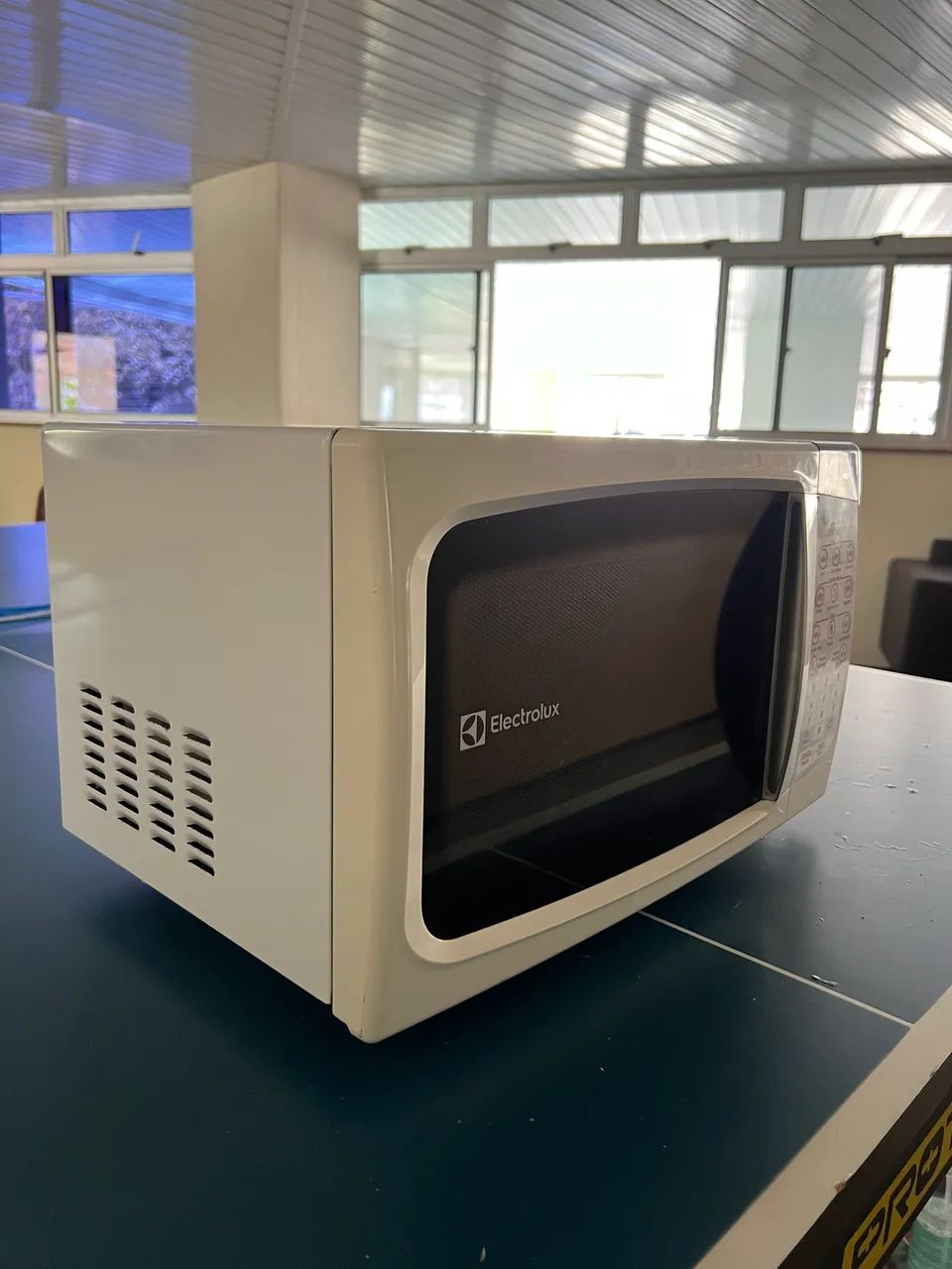 Microondas Eletrolux - Foto 4