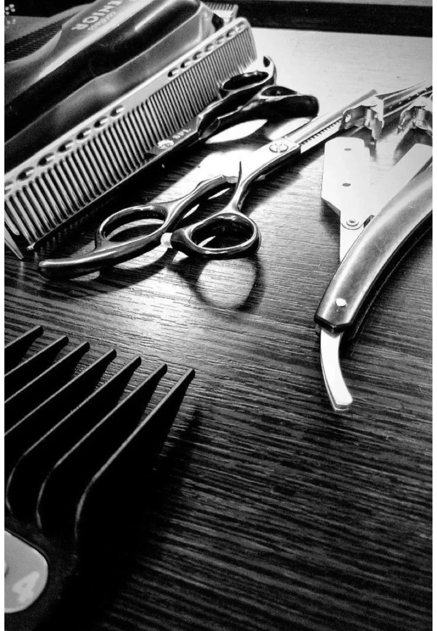 Contrata-se BARBEIRO com experiência!  - Foto 3