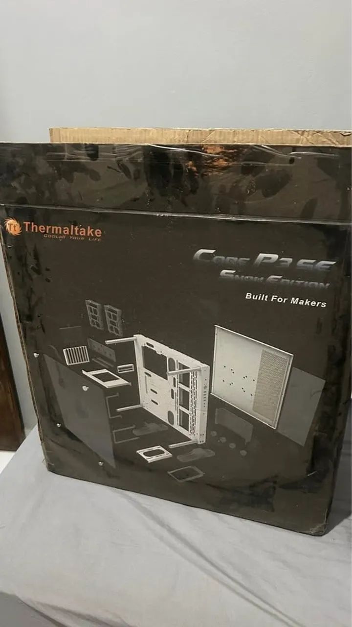 Gabinete thermaltake core p3
