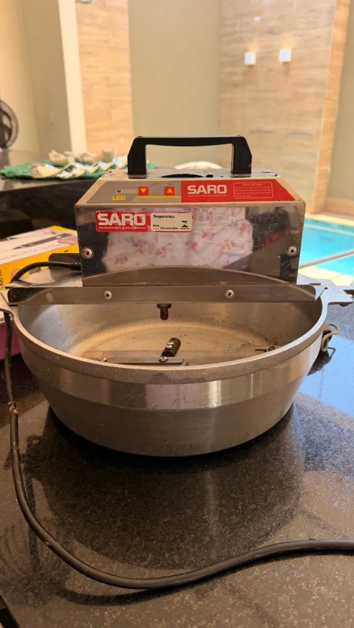 Panela de brigadeiro elétrica 10lt