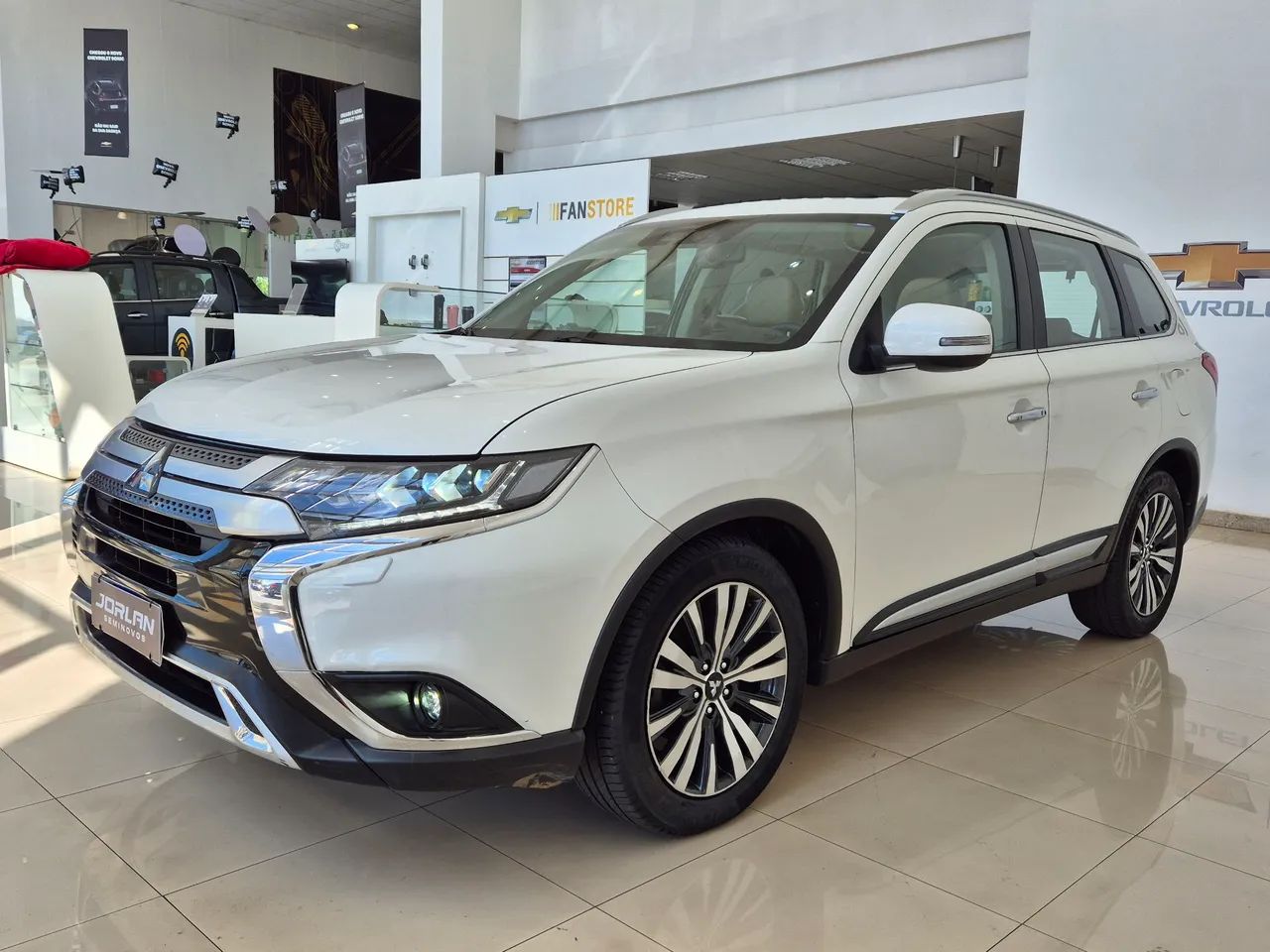 Mitsubishi Outlander 2022