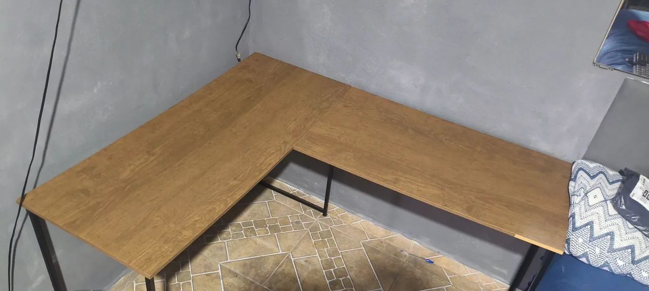 Mesa em L 130x110 