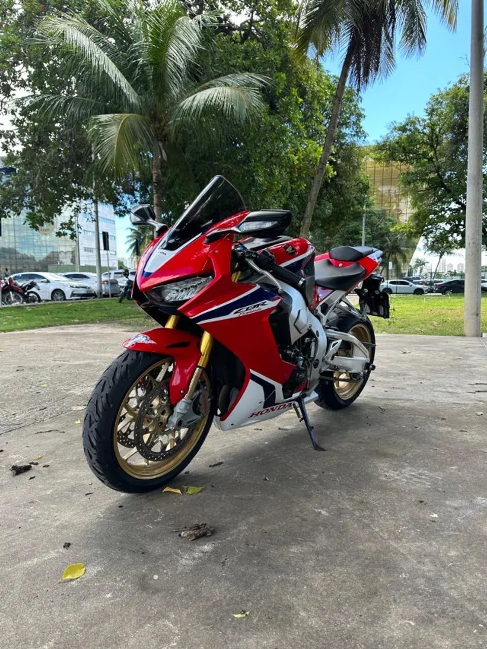 CBR 1000rr FIREBLADE SP  - Foto 3