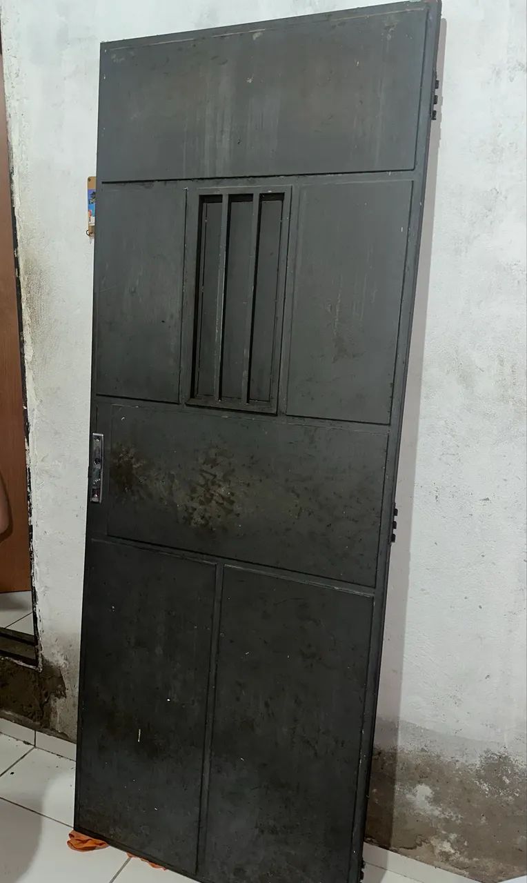 Porta de ferro chapa 26