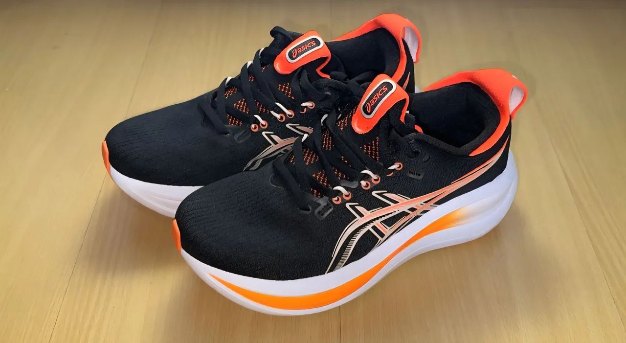 Tênis Asics Gel Nimbus N28, Tamanho 36 feminino, preto / laranja