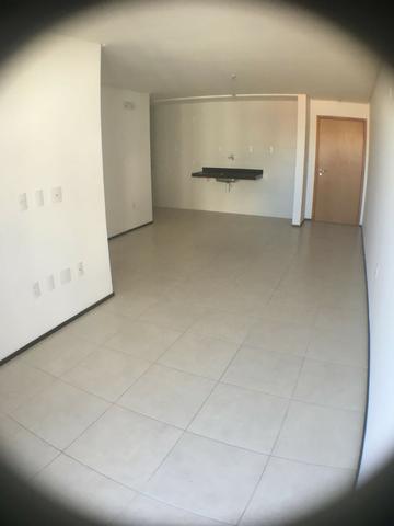 Apartamento 02 Quartos na Jatiúca, próximo ao Posto 7. Pronto para morar ! - Foto 2