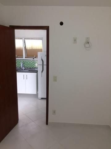 Apartamento quarto e sala em condomínio fechado entre Campo Grande e Recreio - Foto 14