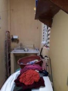 Linda casa na 405 do recanto das emas - Foto 12